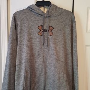 Men's Under Armour camo hoodie 2XL